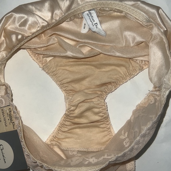 Monogram Pantyhouse main image 1